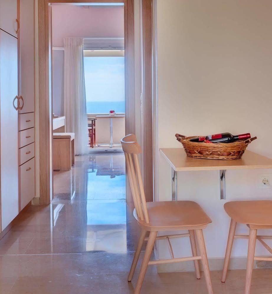 Krouzeri Beach Apartments Katávolos المظهر الخارجي الصورة